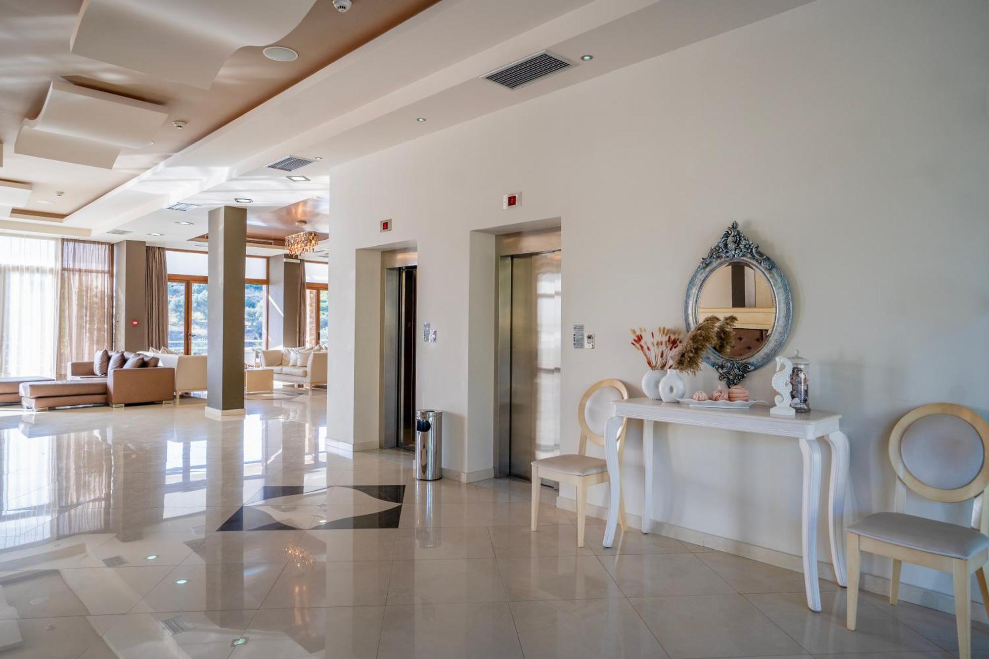 Evia Hotel & Suites Marmari  Екстер'єр фото