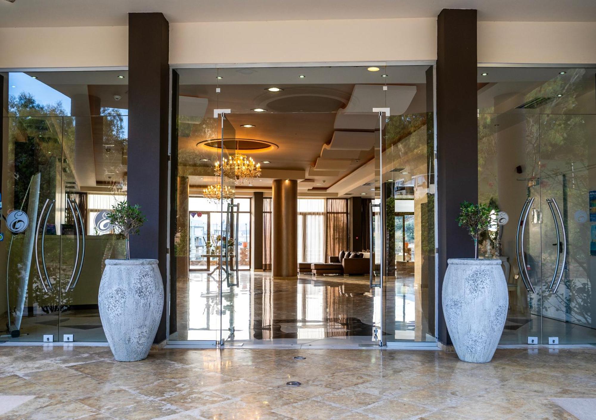 Evia Hotel & Suites Marmari  Екстер'єр фото