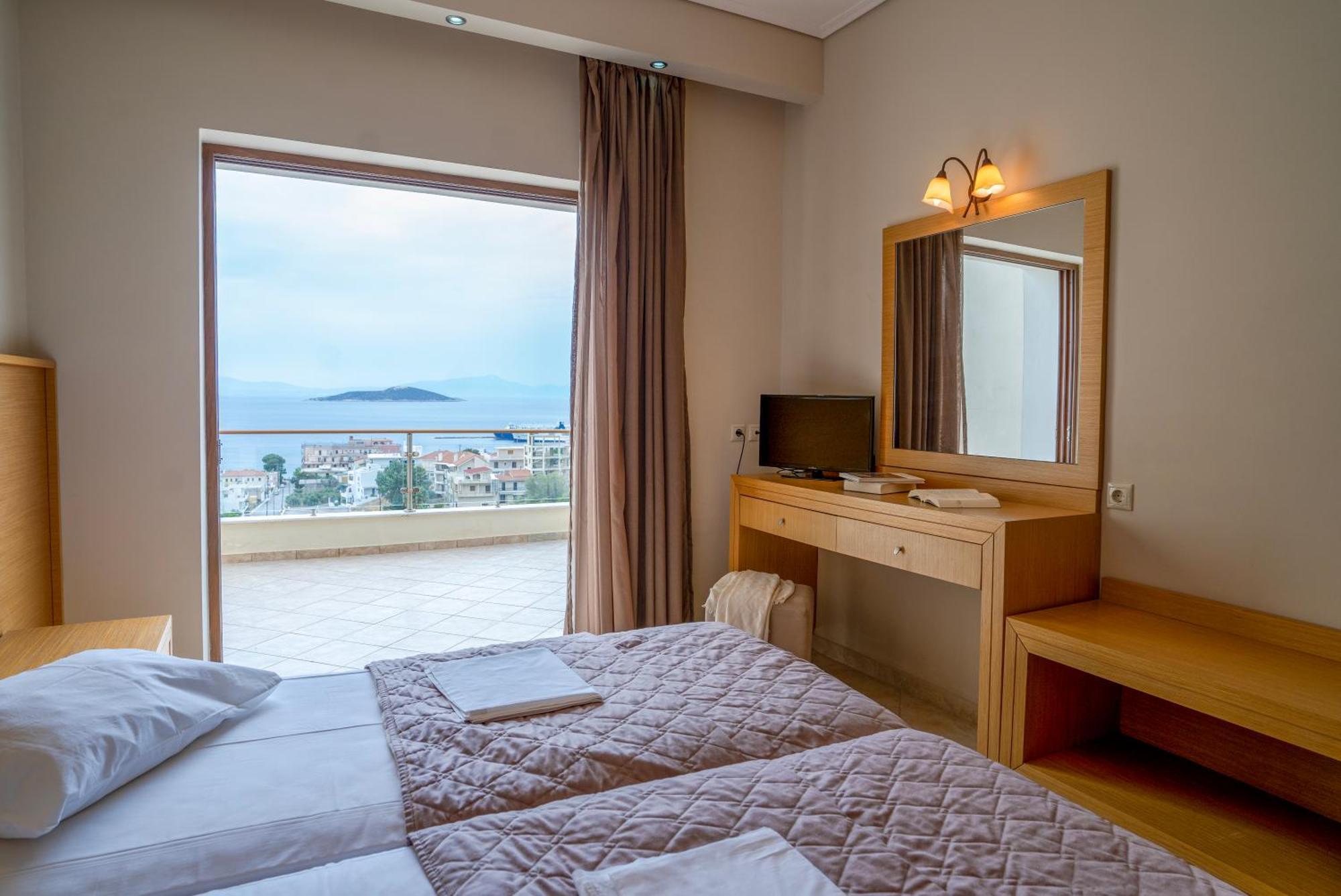 Evia Hotel & Suites Marmari  Екстер'єр фото