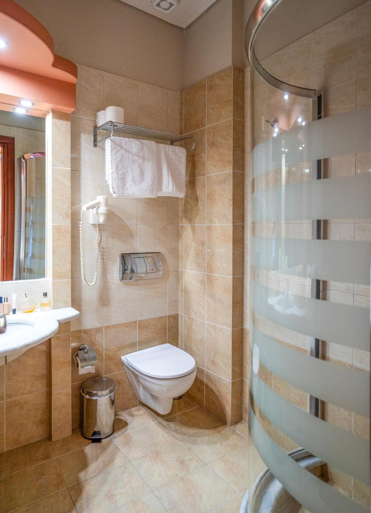Evia Hotel & Suites Marmari  Екстер'єр фото